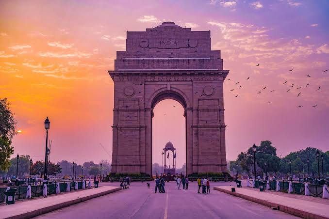 Delhi: Capital Heritage Tour